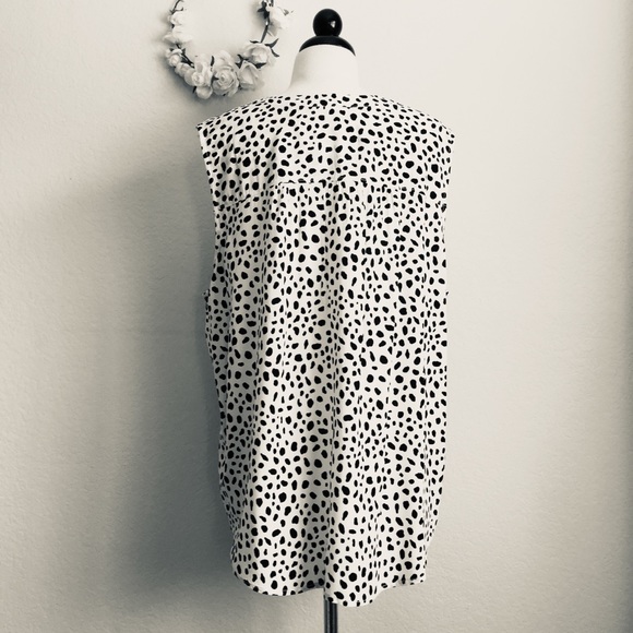 Liz Claiborne Animal Print Black & White Blouse - Picture 6 of 7